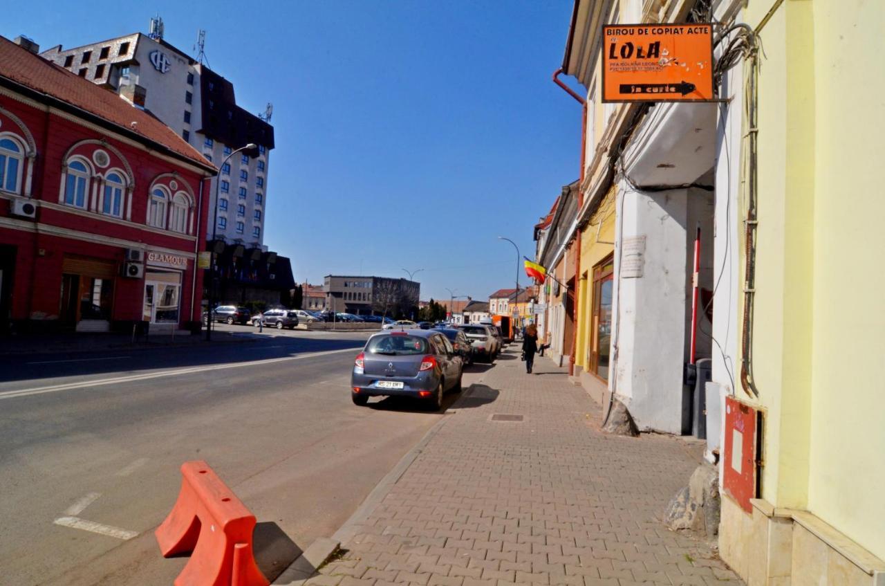 Apartament 6 Central Apartment Targu Mures Ngoại thất bức ảnh