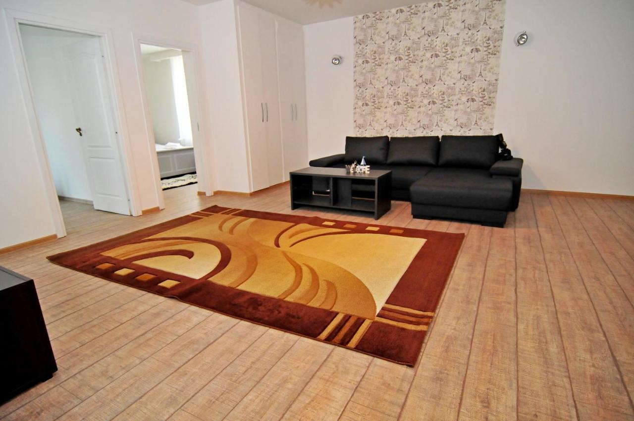 Apartament 6 Central Apartment Targu Mures Ngoại thất bức ảnh
