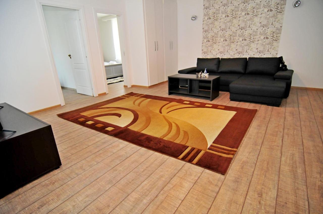 Apartament 6 Central Apartment Targu Mures Ngoại thất bức ảnh